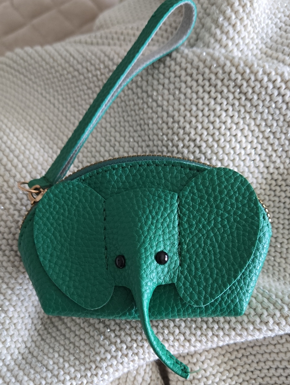 Green  Elephant wristlet/coin.purse is back in stock. Zipper closure - Nrw Color
